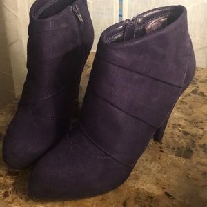Fioni purple booties